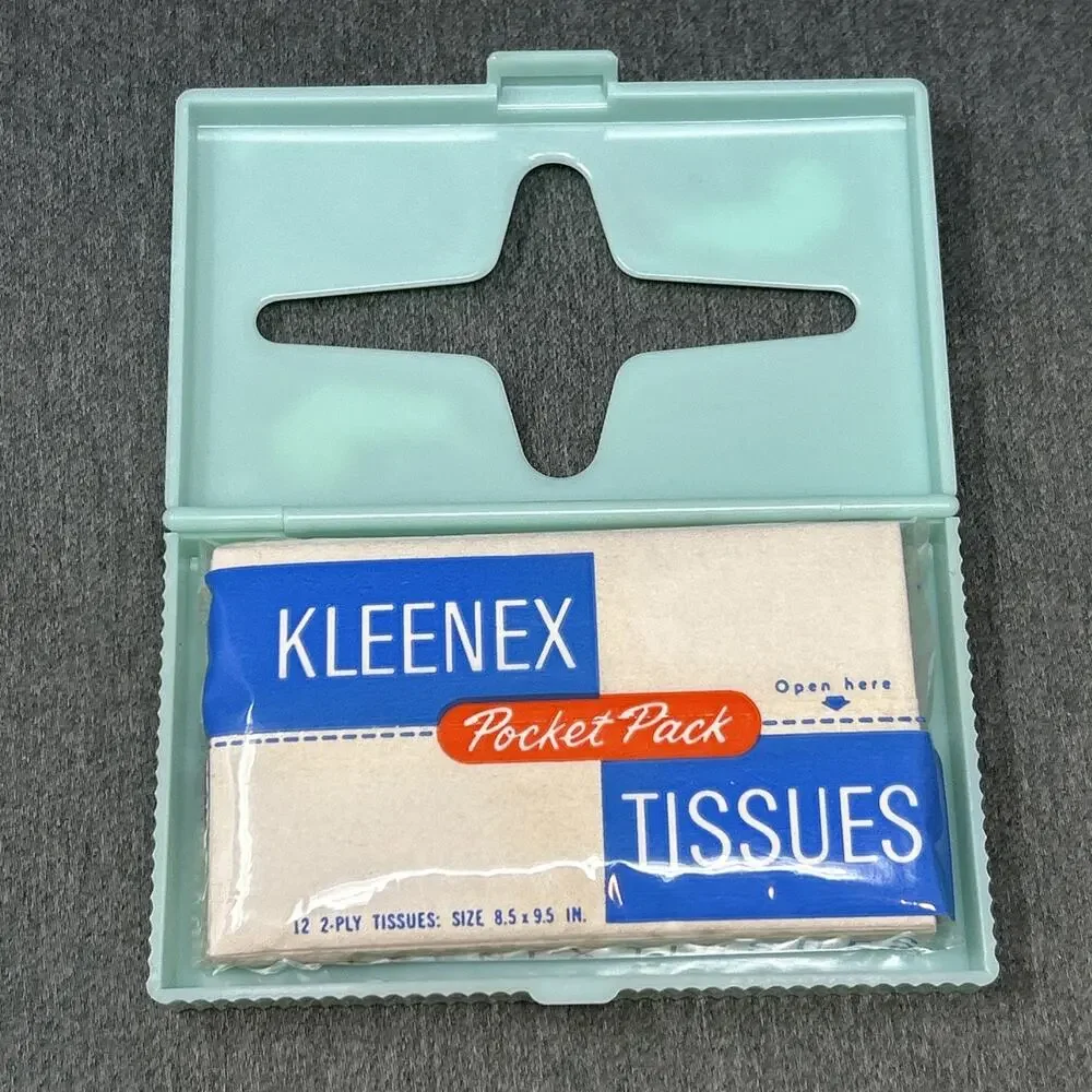 Schwartz Brothers Hinged Plastic Tissue Box Holder Baby Blue w/ Vintage Kleenex